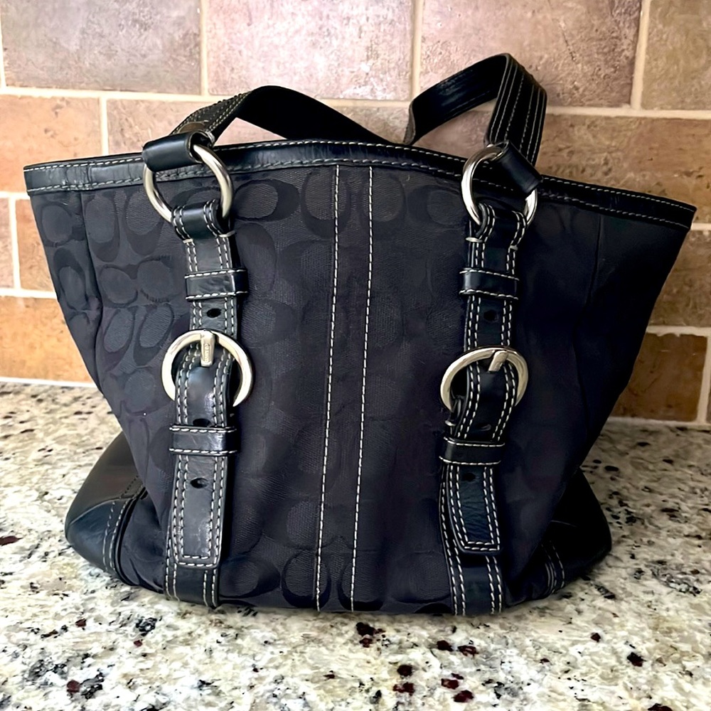 Genuine Coach Tote Bag Circa 2007 :)